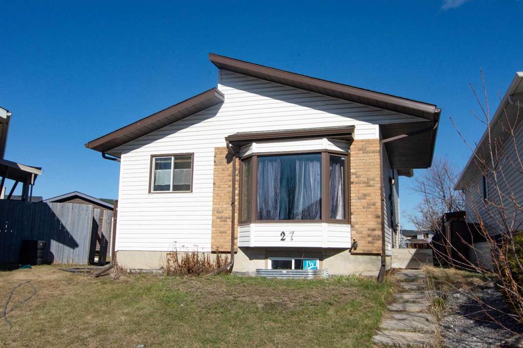 27 Taraglen CT NE Calgary Alberta Canada Sale residential Stewart Chyz The Real Estate Company