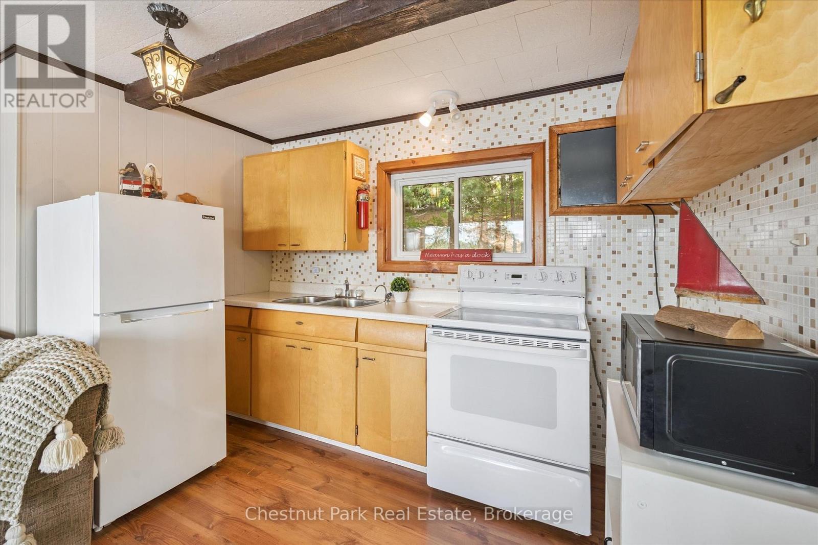 2 Bedroom Single Family Home/House's Image 7