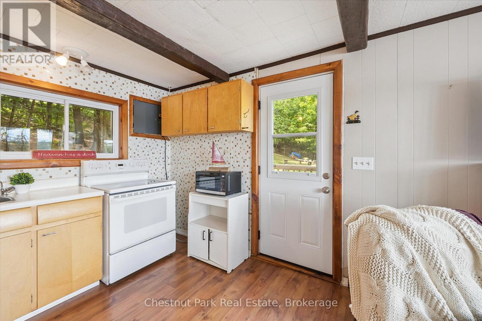 2 Bedroom Single Family Home/House's Image 3