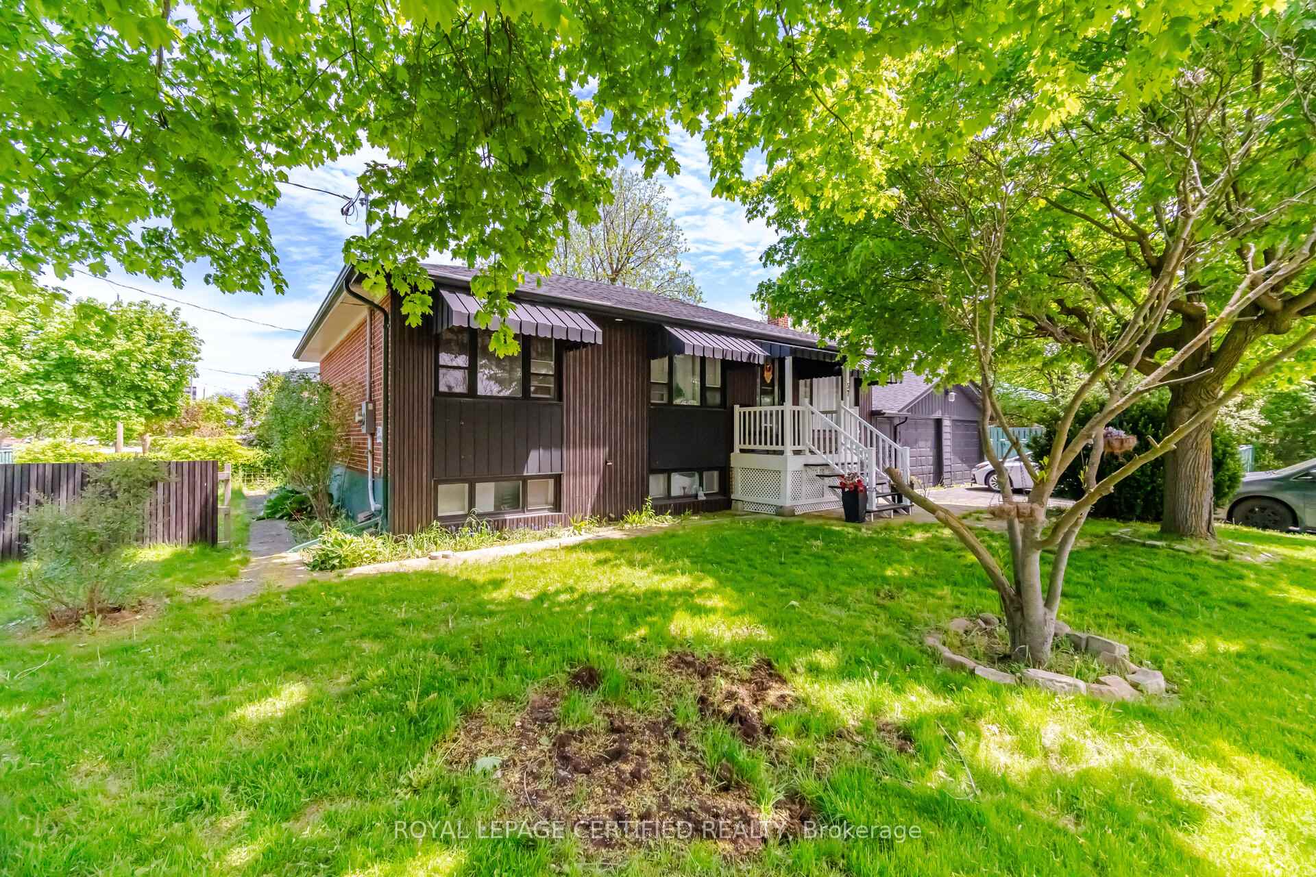 57 Brisco Street Brampton Ontario Canada Sale residential   REAL CITY REALTY INC.
