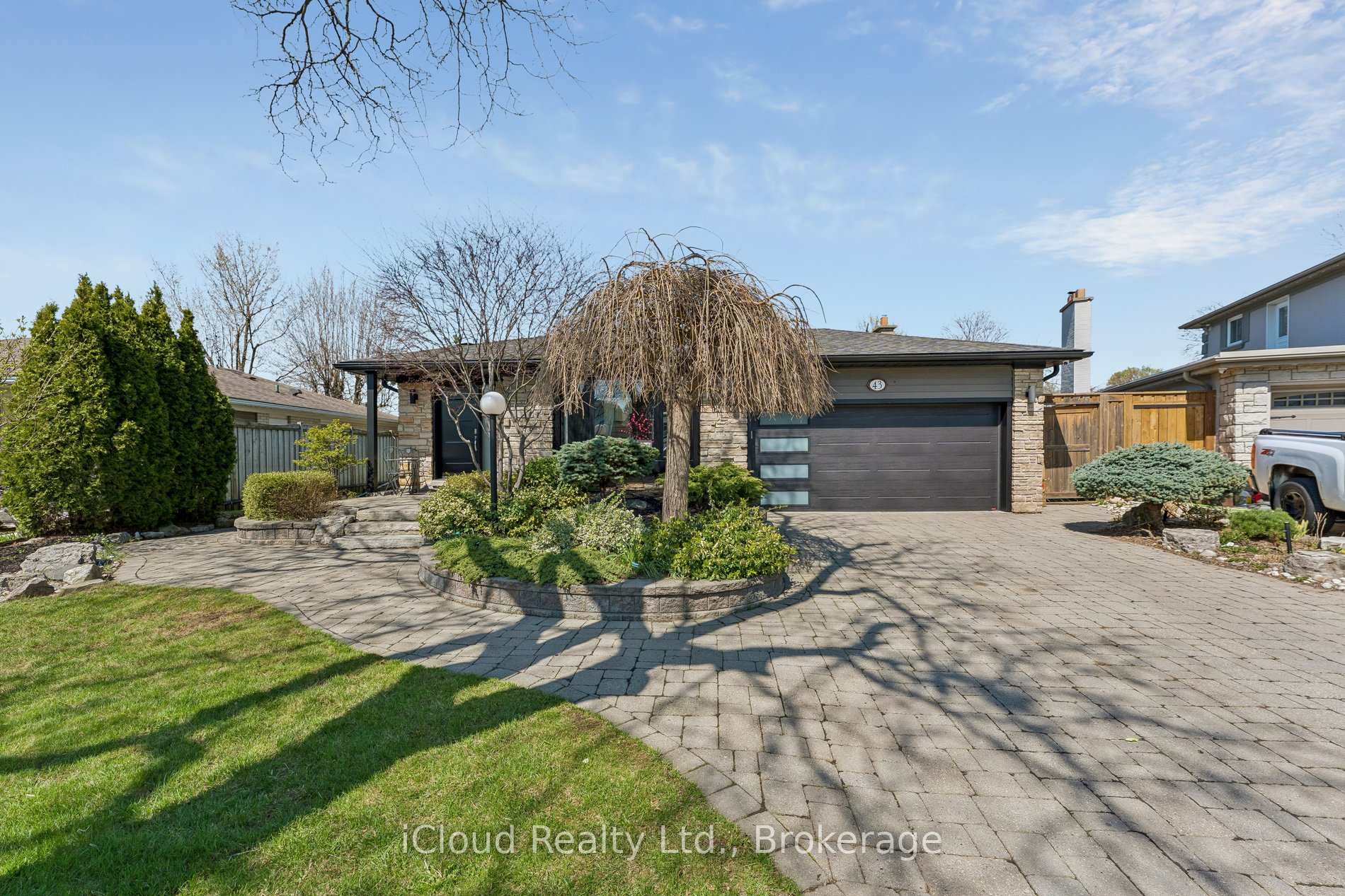 43 Ferndale Crescent Brampton Ontario Canada Sale residential Raj Sharma RE/MAX Realty Services Inc., Brokerage*