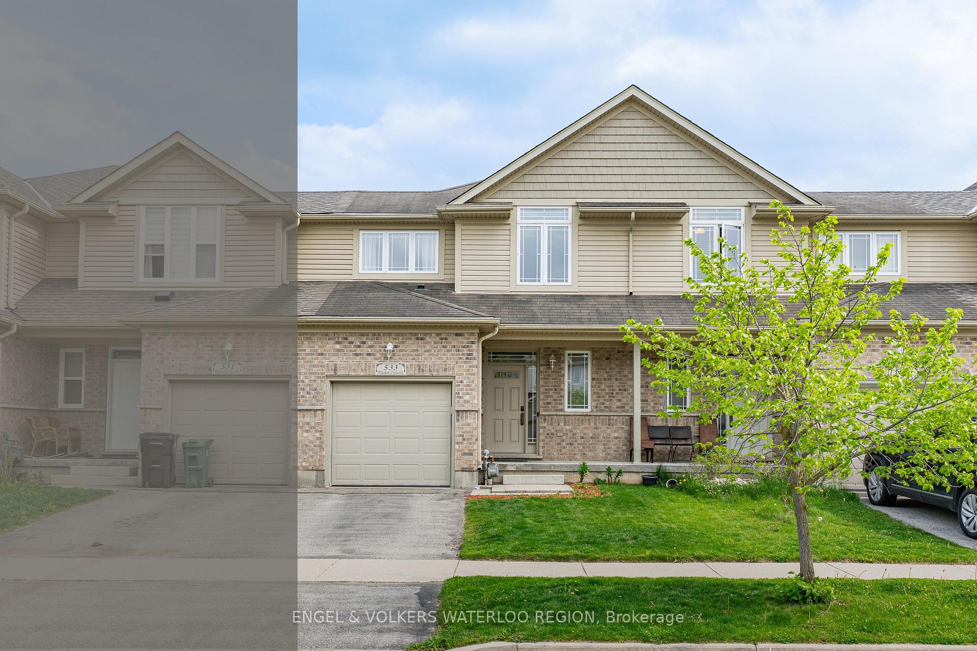 533 Wasaga Crescent Waterloo Ontario Canada Sale residential Jamie Kubassek RE/MAX Twin City Realty Inc., Brokerage*