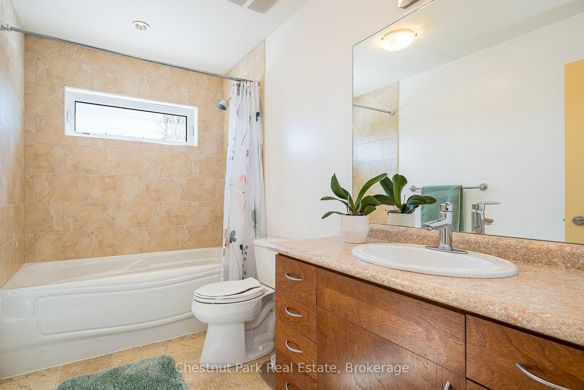 4 Bedroom Single Family Home/House's Image 29