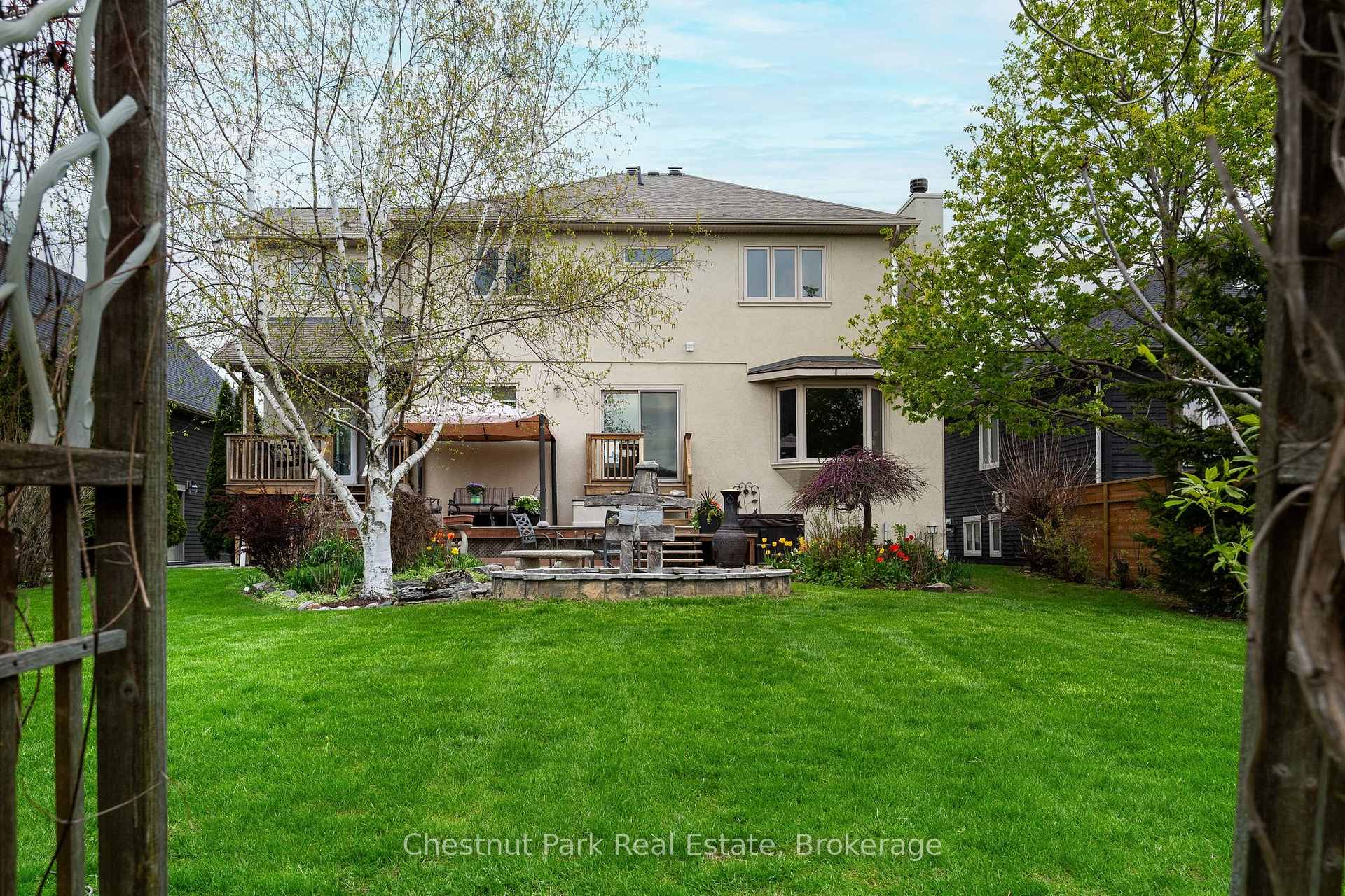 4 Bedroom Single Family Home/House's Image 4