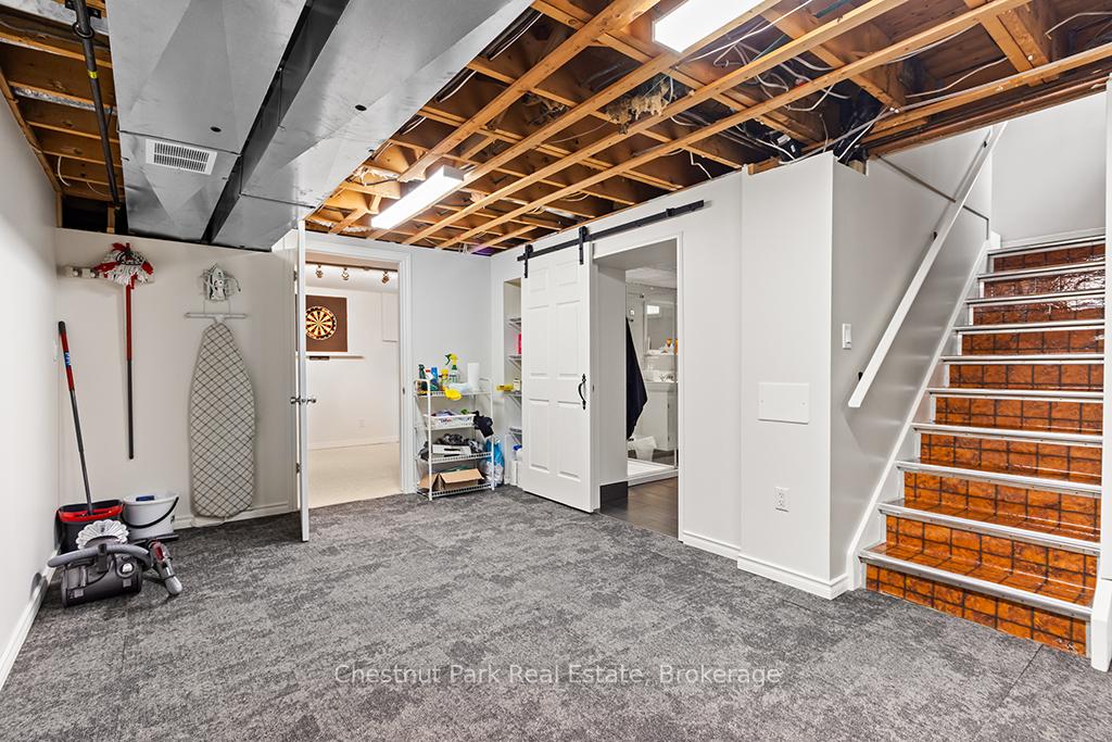 4 Bedroom Single Family Home/House's Image 30