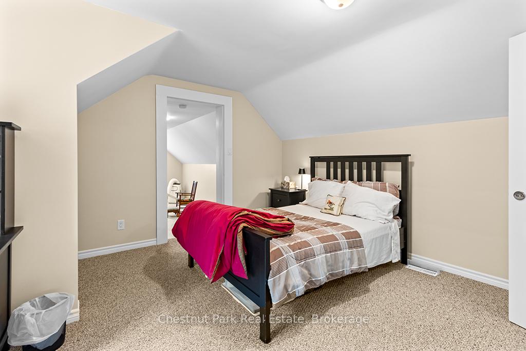 4 Bedroom Single Family Home/House's Image 22