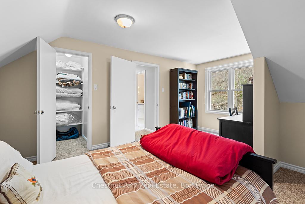 4 Bedroom Single Family Home/House's Image 23