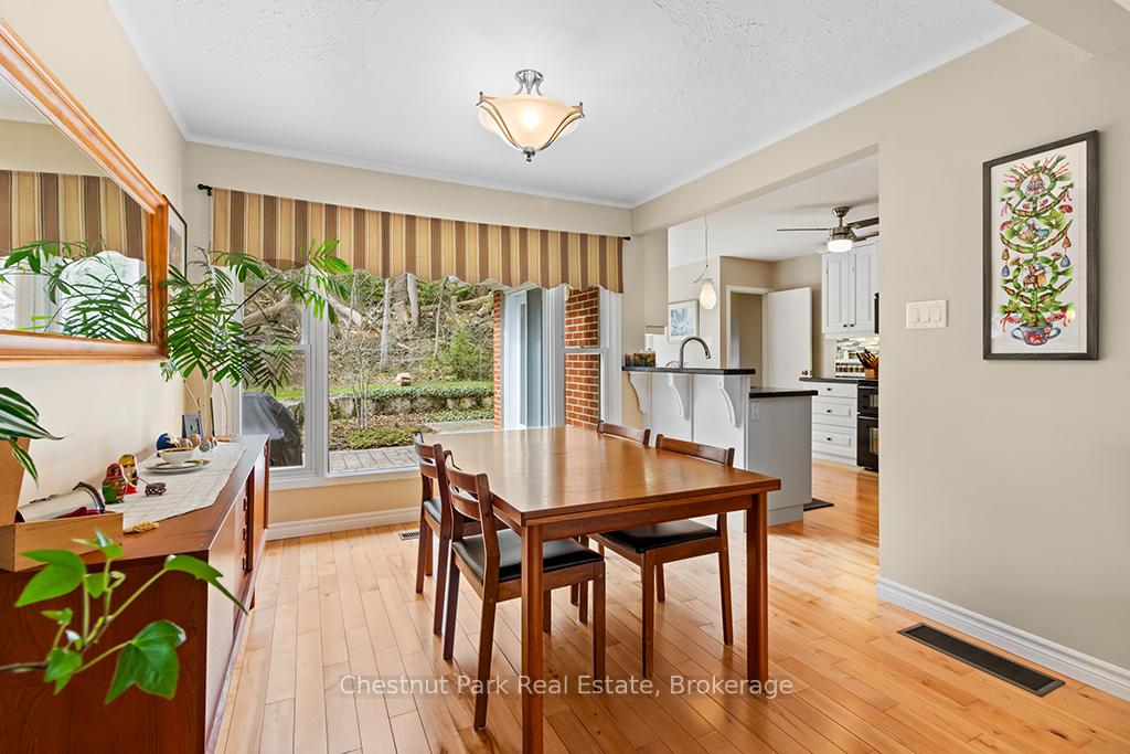 4 Bedroom Single Family Home/House's Image 6