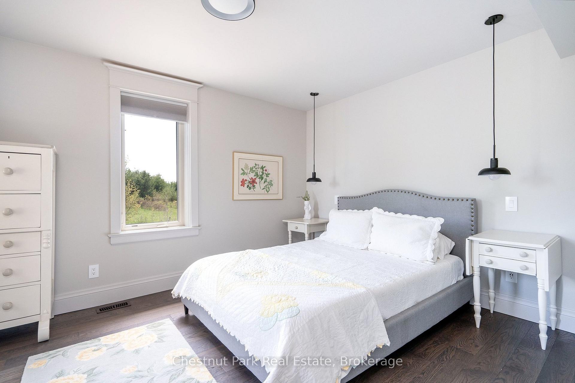 6 Bedroom Other's Image 30
