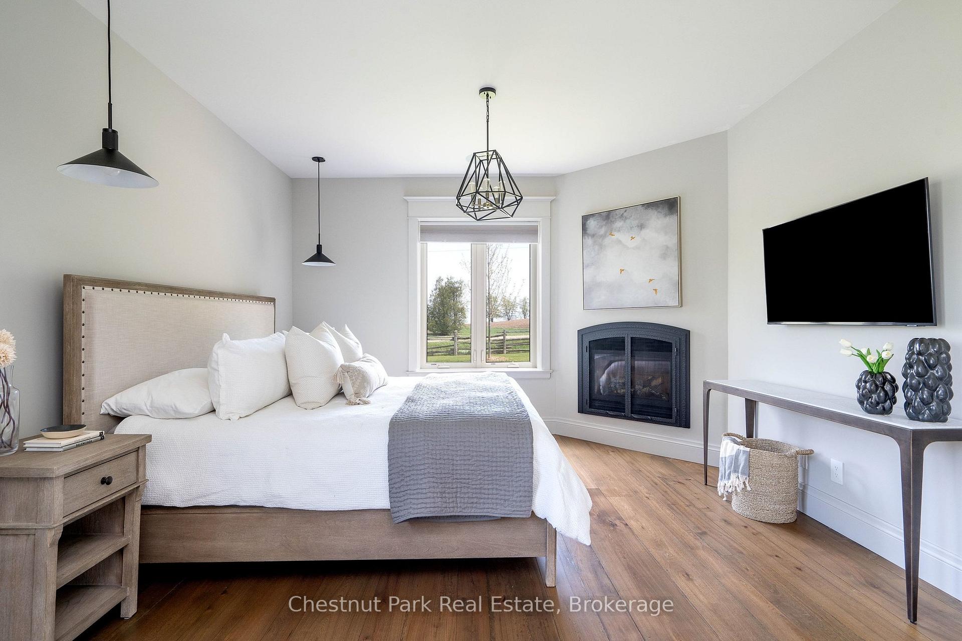 6 Bedroom Other's Image 25