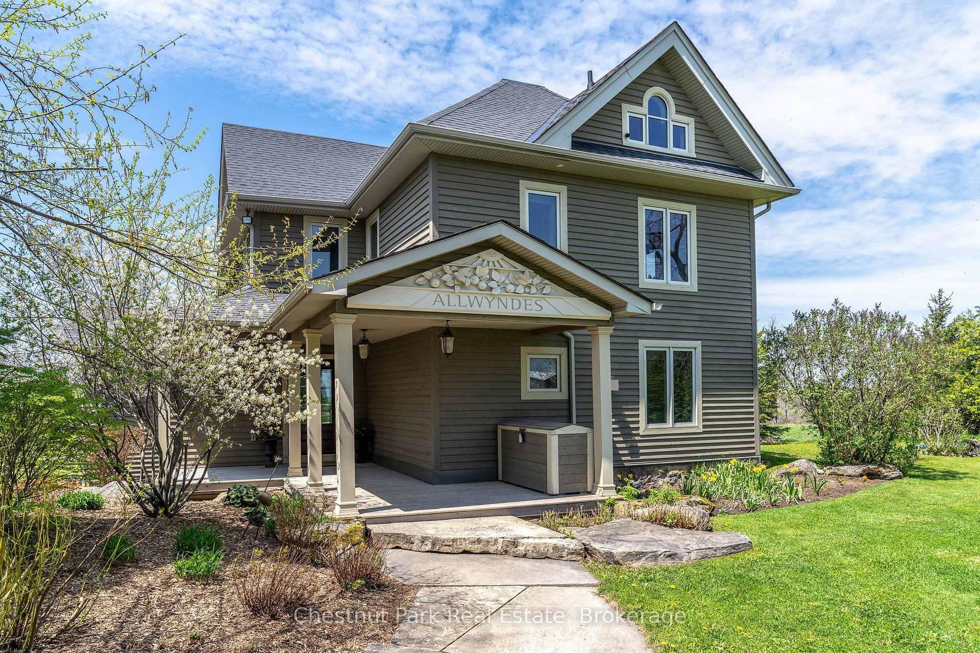 6 Bedroom Other's Image 4
