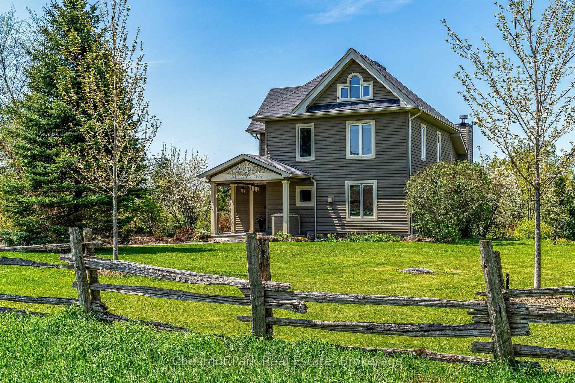 6 Bedroom Other's Image 3