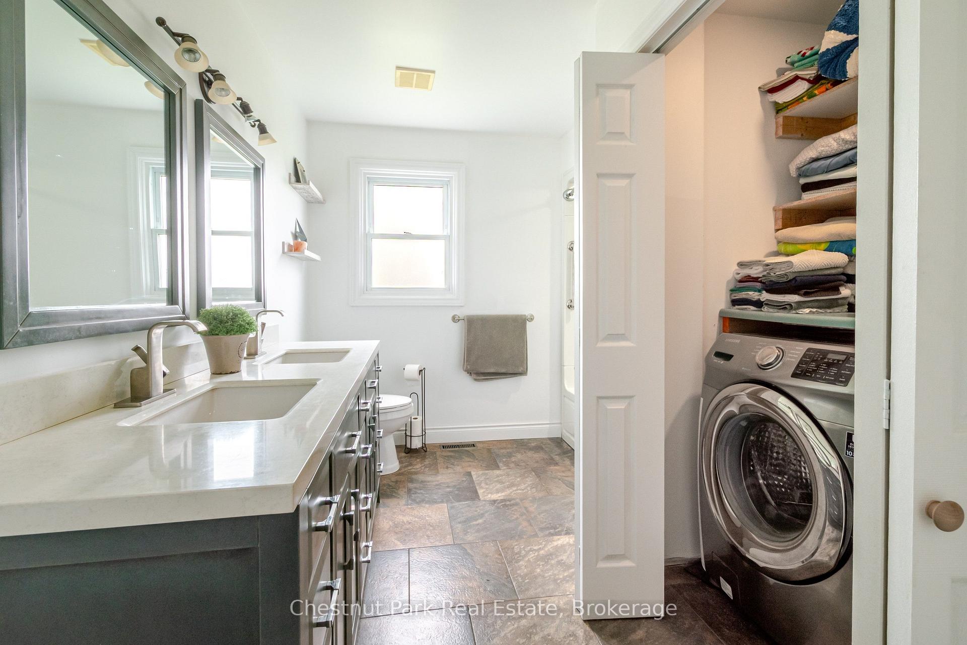 2 Bedroom Single Family Home/House's Image 14