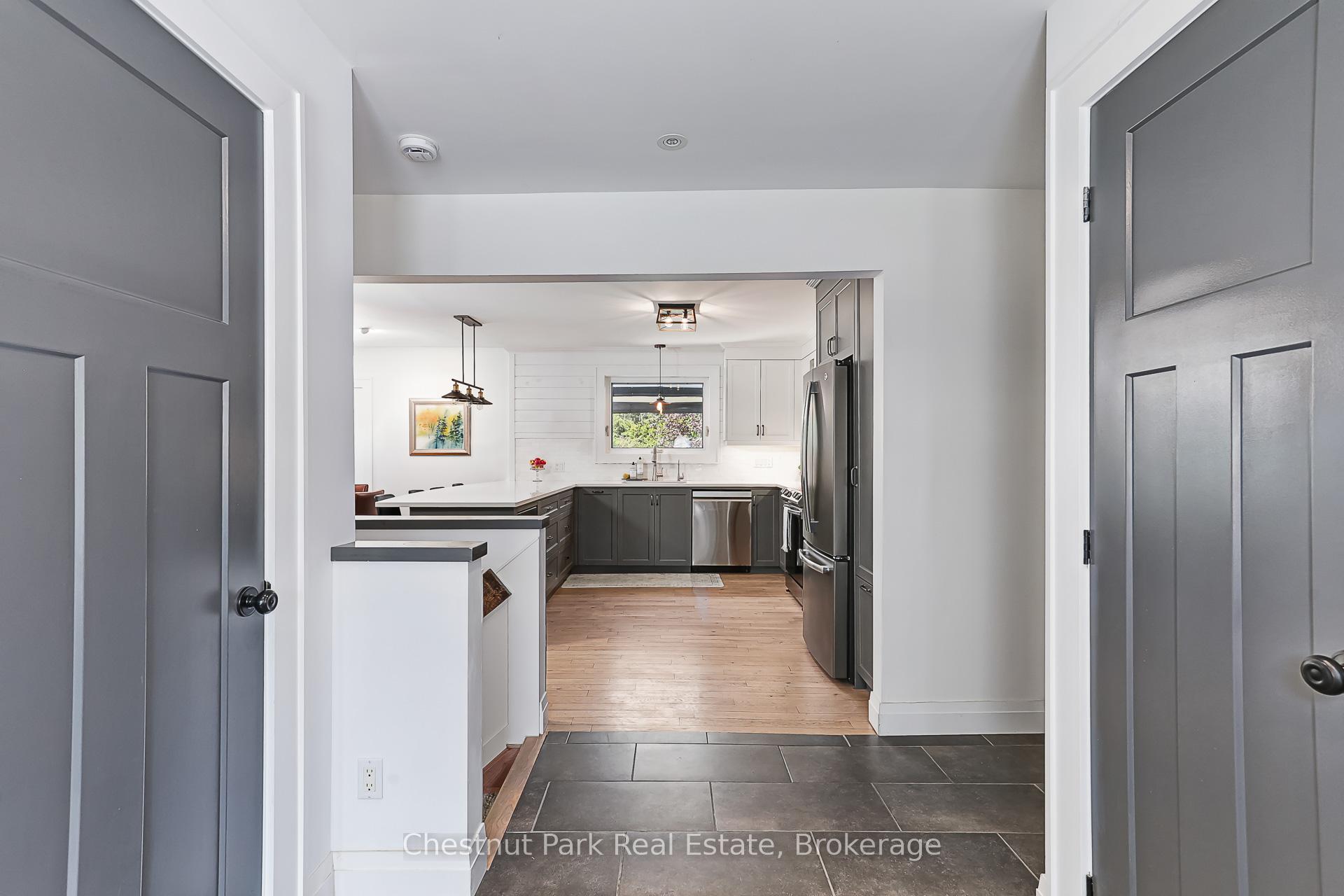 3 Bedroom Single Family Home/House's Image 8