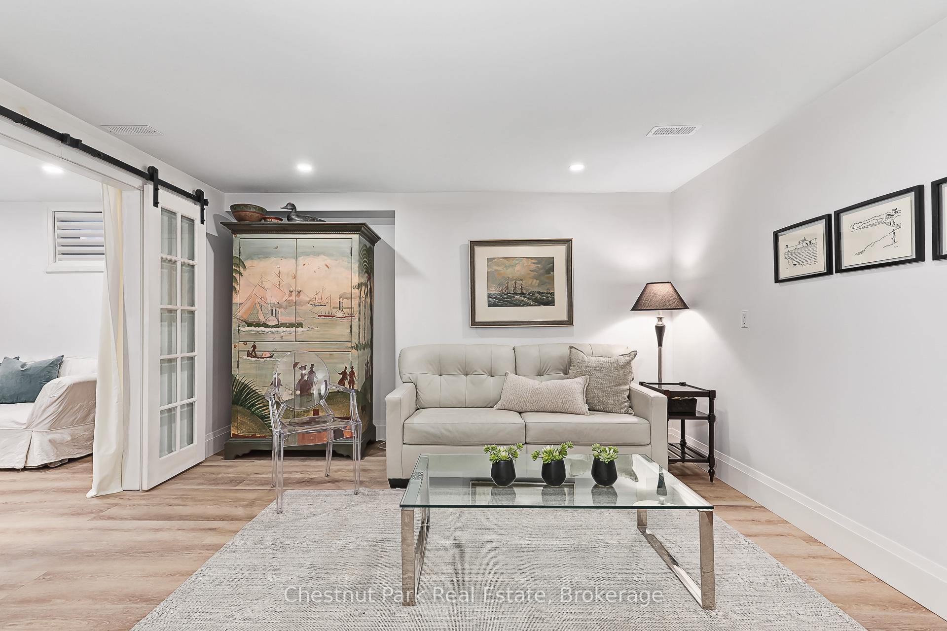 3 Bedroom Single Family Home/House's Image 21