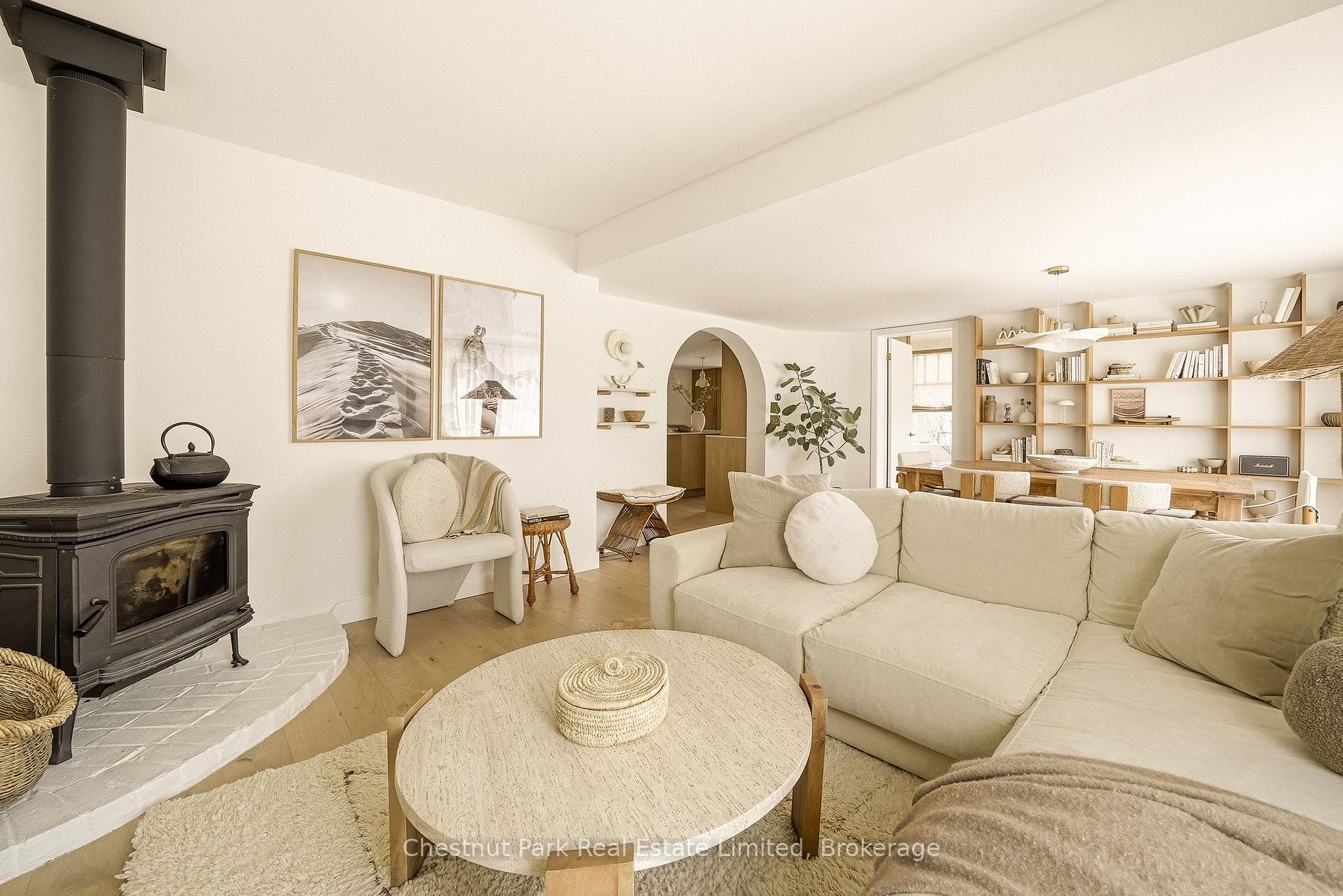 3 Bedroom Single Family Home/House's Image 10