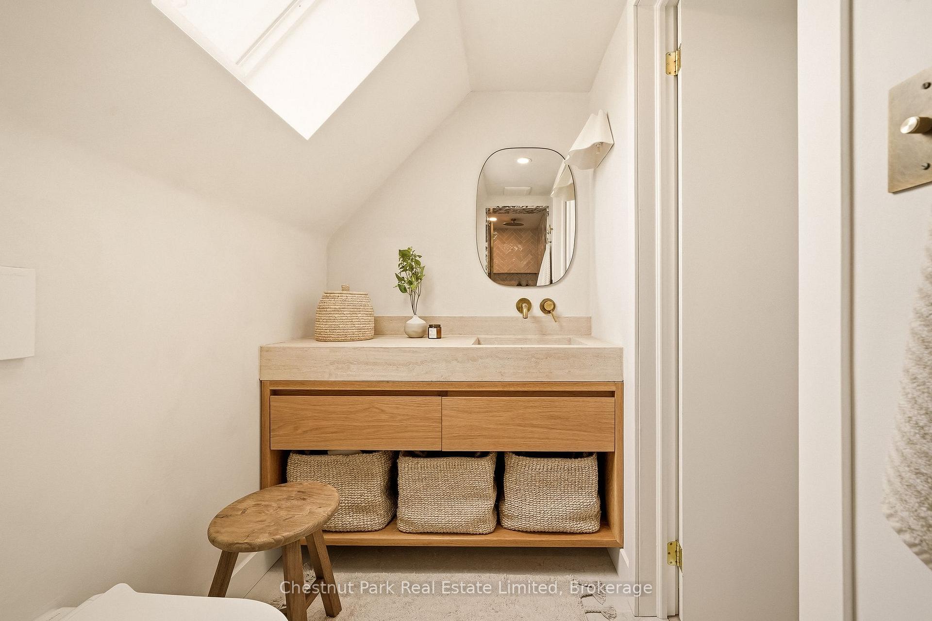 3 Bedroom Single Family Home/House's Image 37