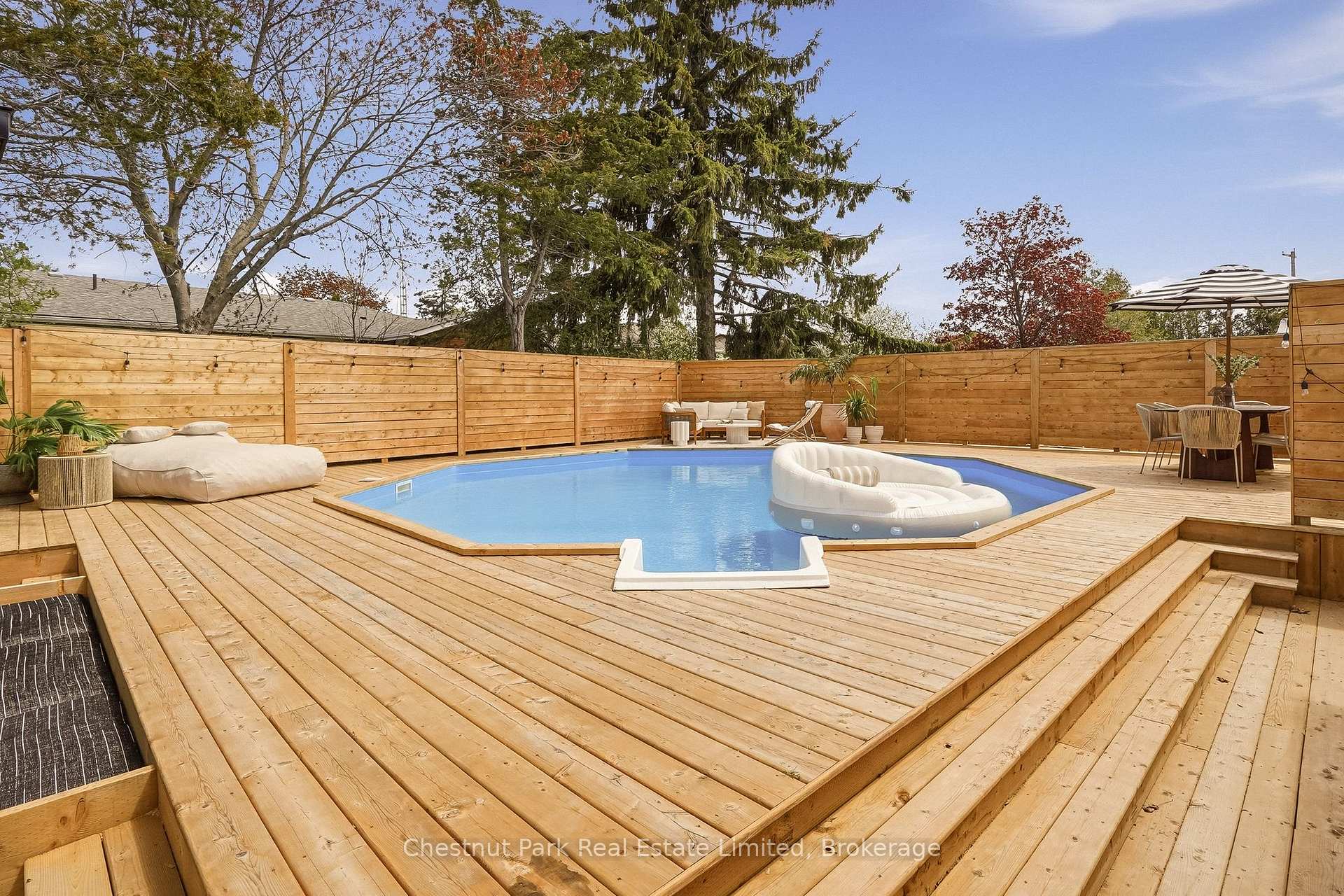 3 Bedroom Single Family Home/House's Image 43