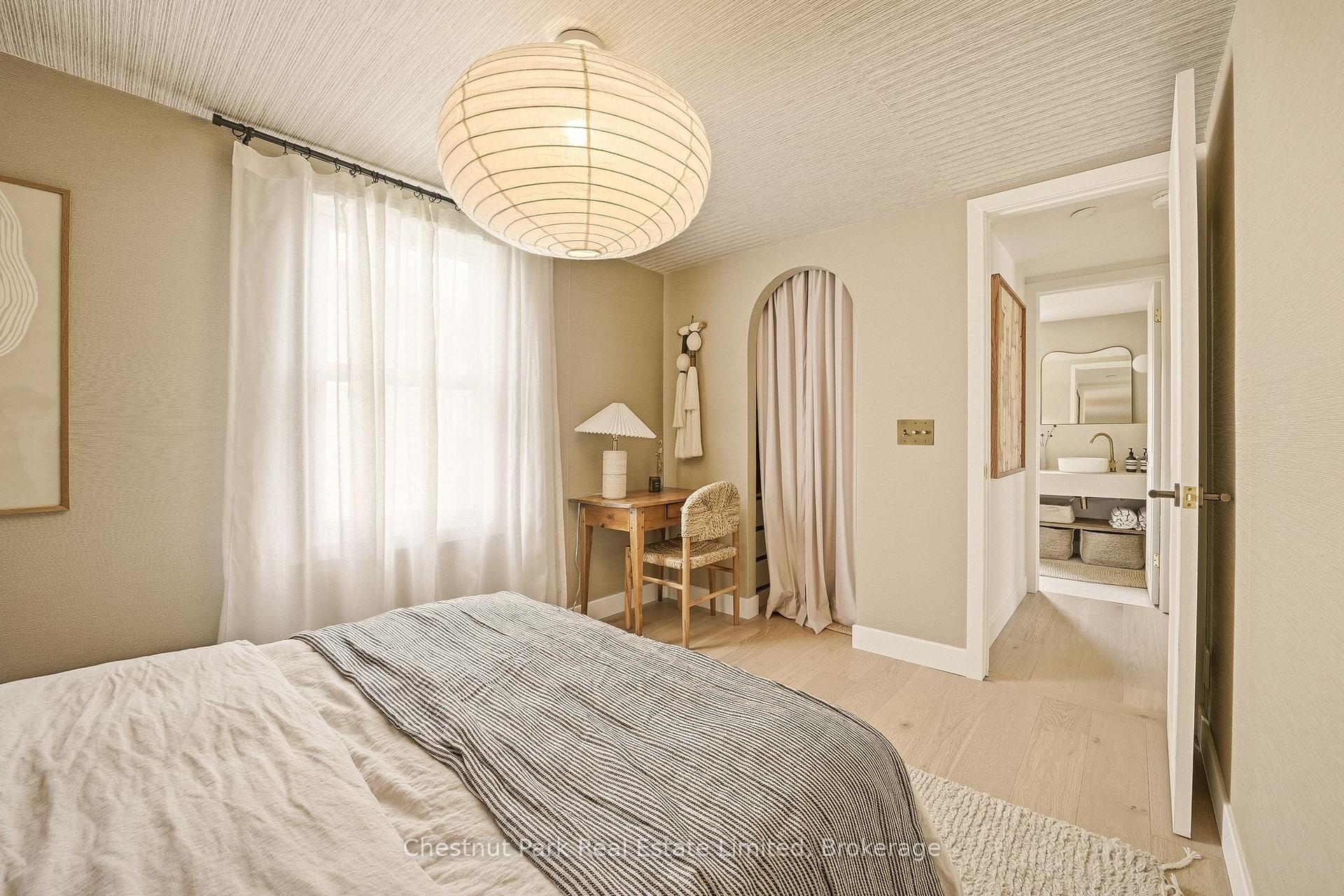 3 Bedroom Single Family Home/House's Image 27