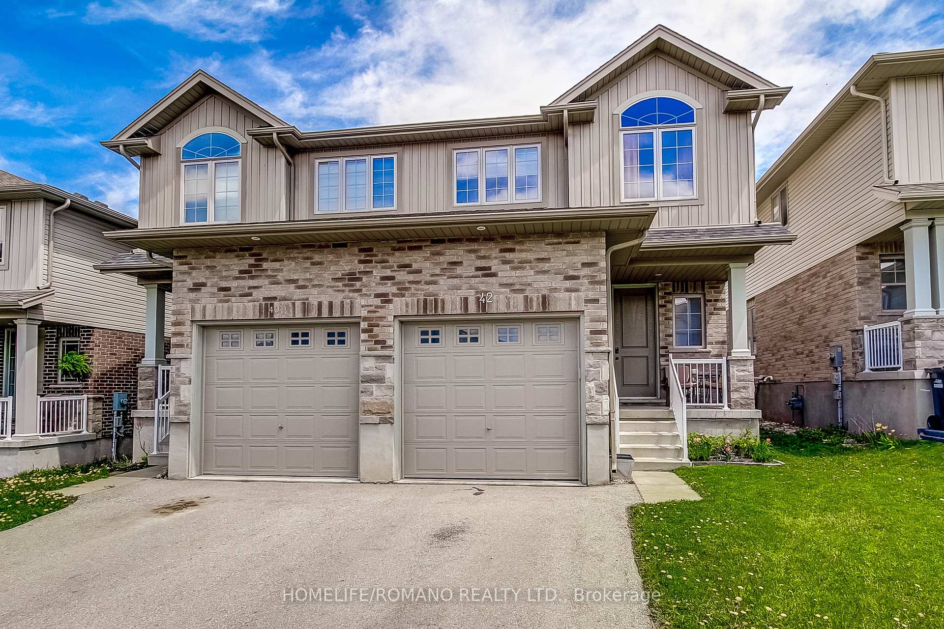 42 Dallan Drive Guelph Ontario Canada Sale residential Michael Alfano HomeLife/ROMANO Realty Ltd., Brokerage