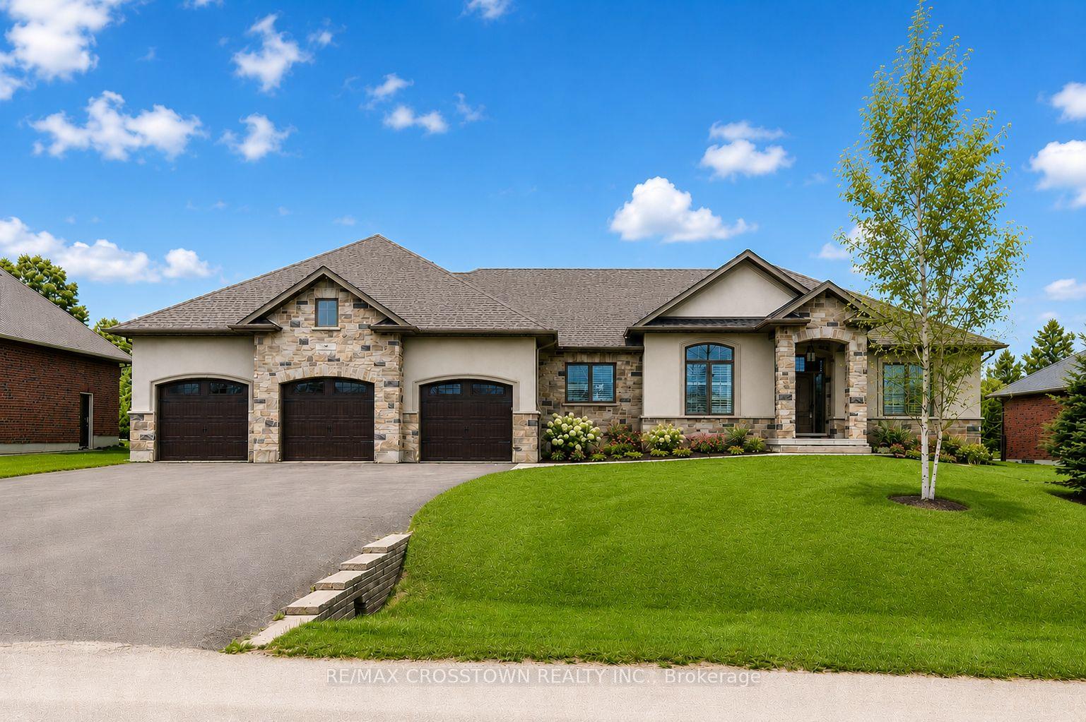 25 MENNILL Drive Springwater Ontario Canada Sale residential Melanie Martyn Right at Home Realty, Brokerage*