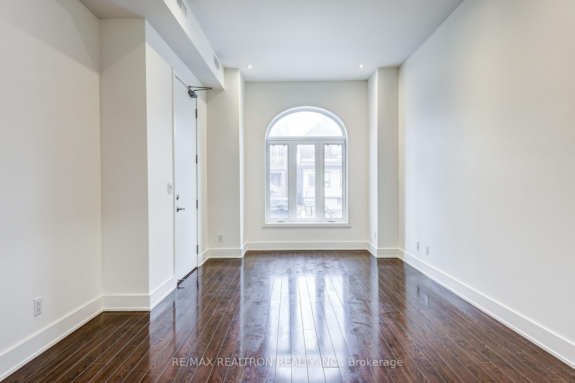 588 Ossington Avenue Toronto Ontario Canada Sale residential Balvinder (Bally) Dhammu Acro Gold Realty Inc., Brokerage*