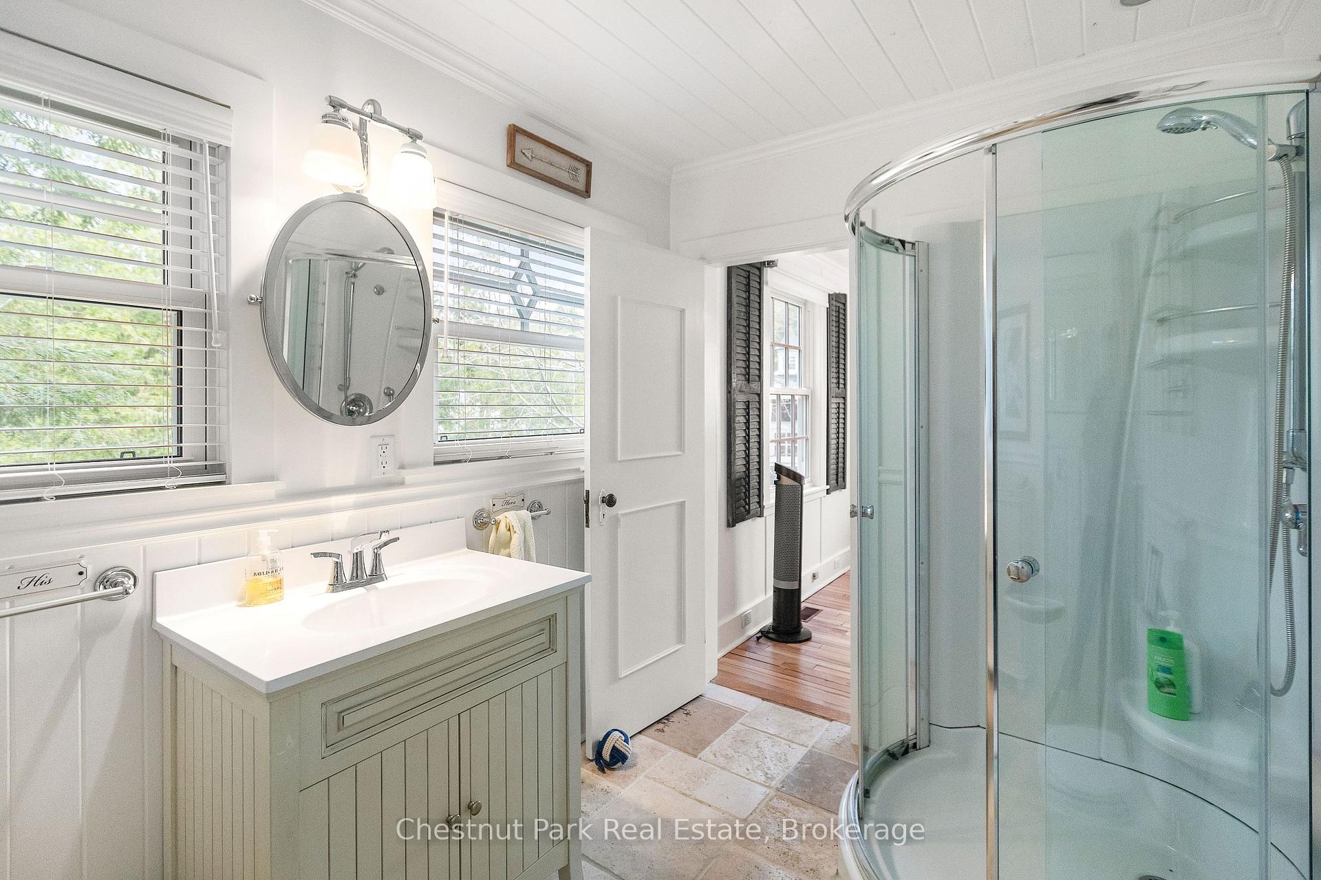 4 Bedroom Single Family Home/House's Image 12