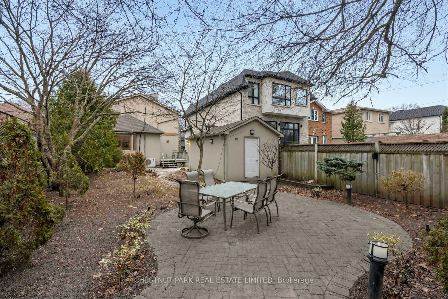 4 Bedroom Single Family Home/House's Image 28