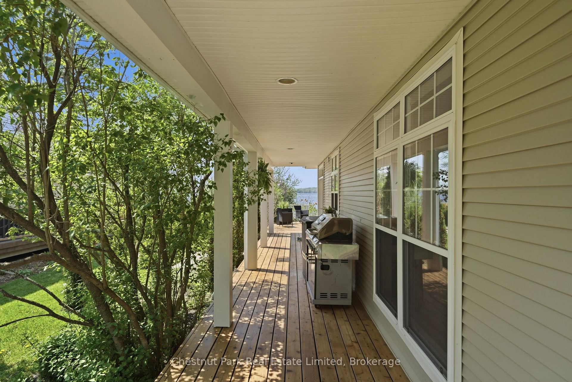 5 Bedroom Single Family Home/House's Image 38