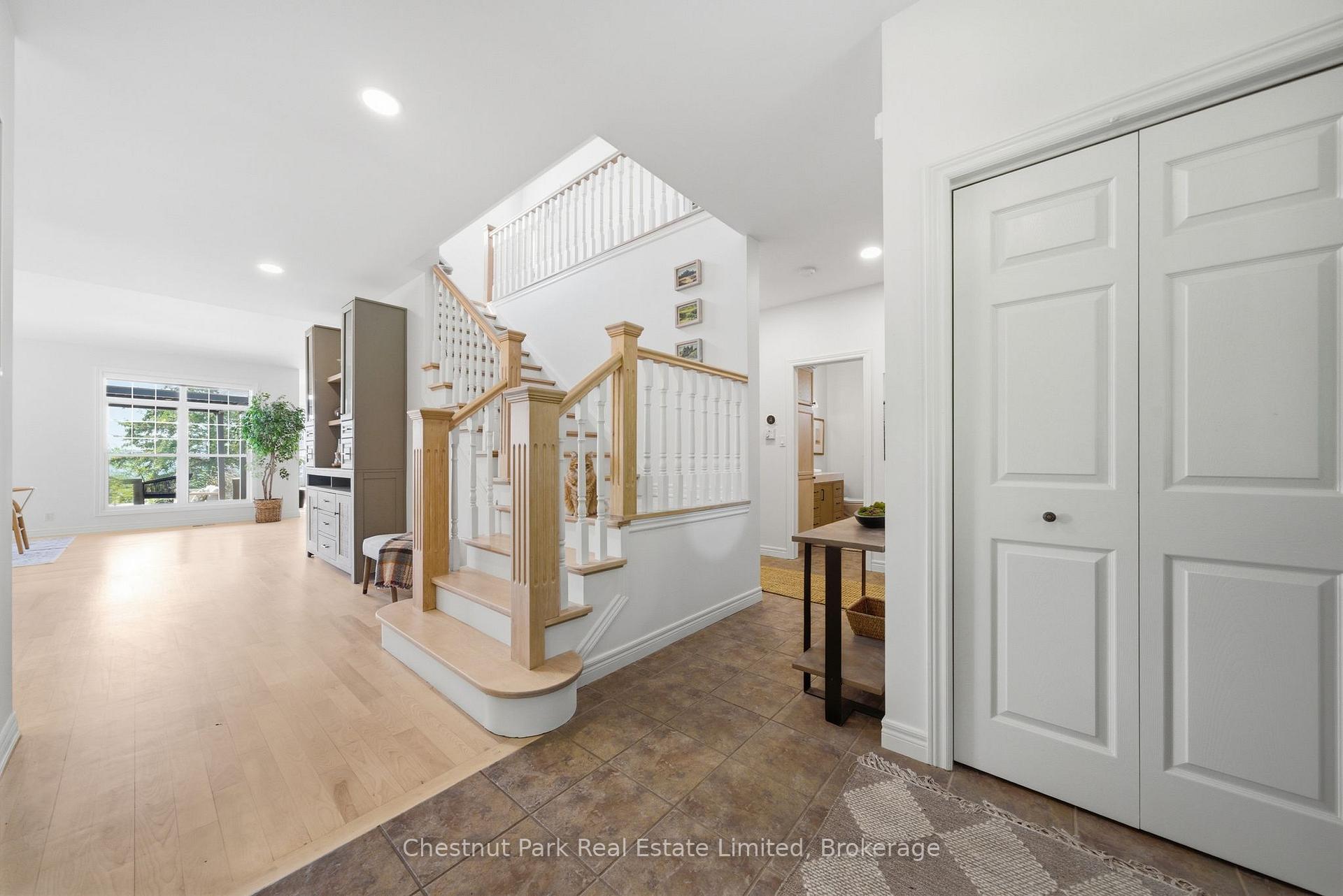 5 Bedroom Single Family Home/House's Image 5