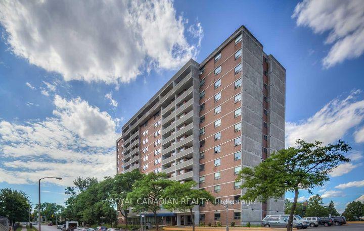 204 - 20 Gilder Drive Toronto Ontario Canada Rent residential Naveen Vadlamudi ROYAL CANADIAN REALTY, BROKERAGE*