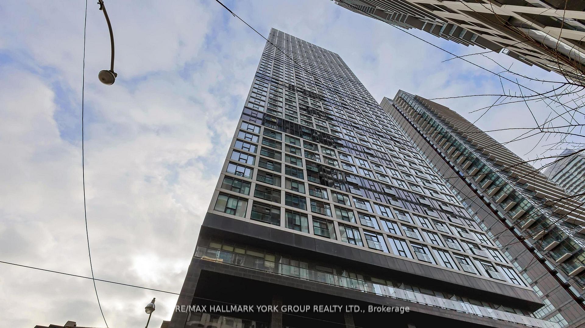 5206 - 181 Dundas Street Toronto Ontario Canada Rent residential Reza Bahmani RE/MAX Hallmark York Group Realty Ltd., Brokerage
