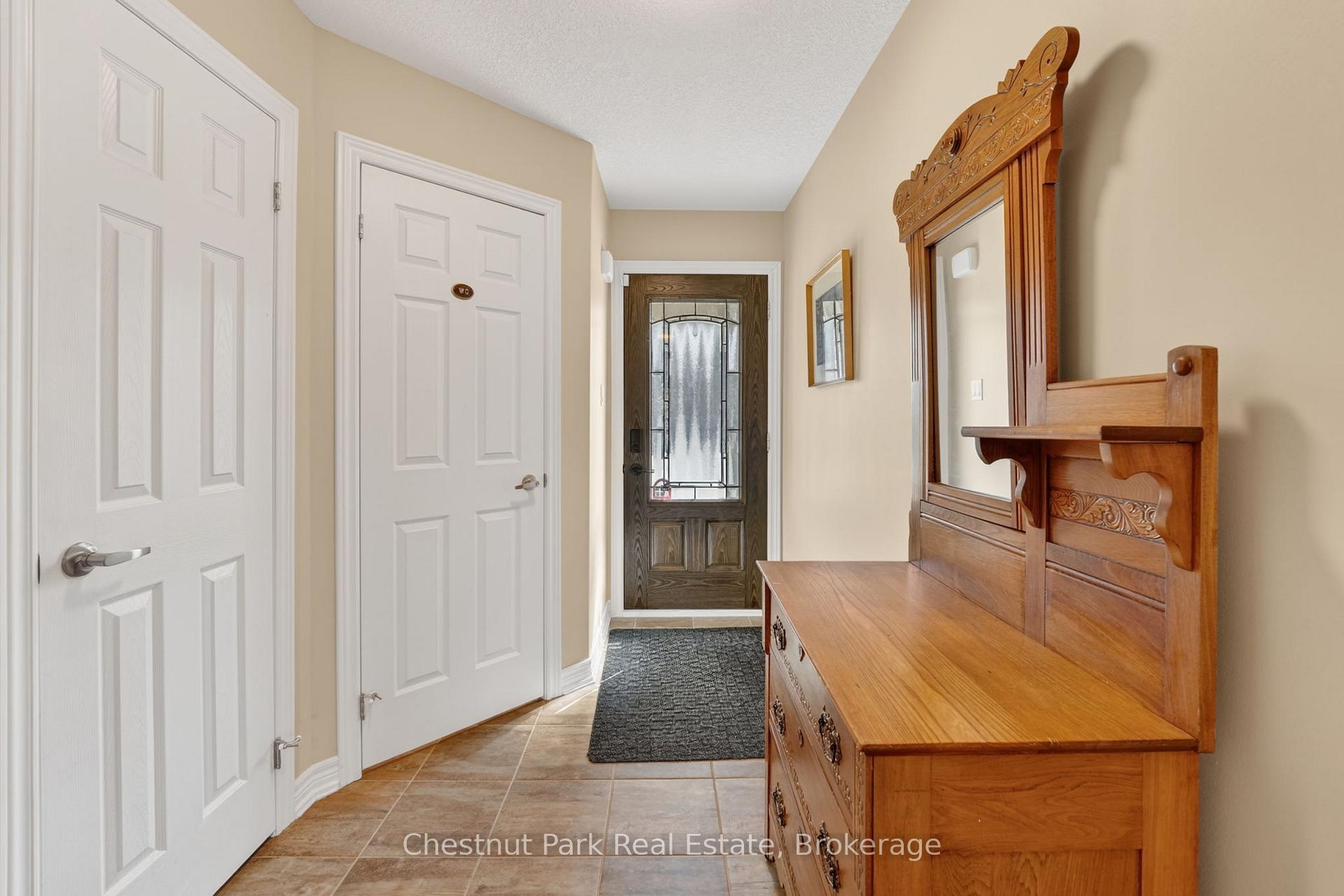 3 Bedroom Villa/Townhouse's Image 4