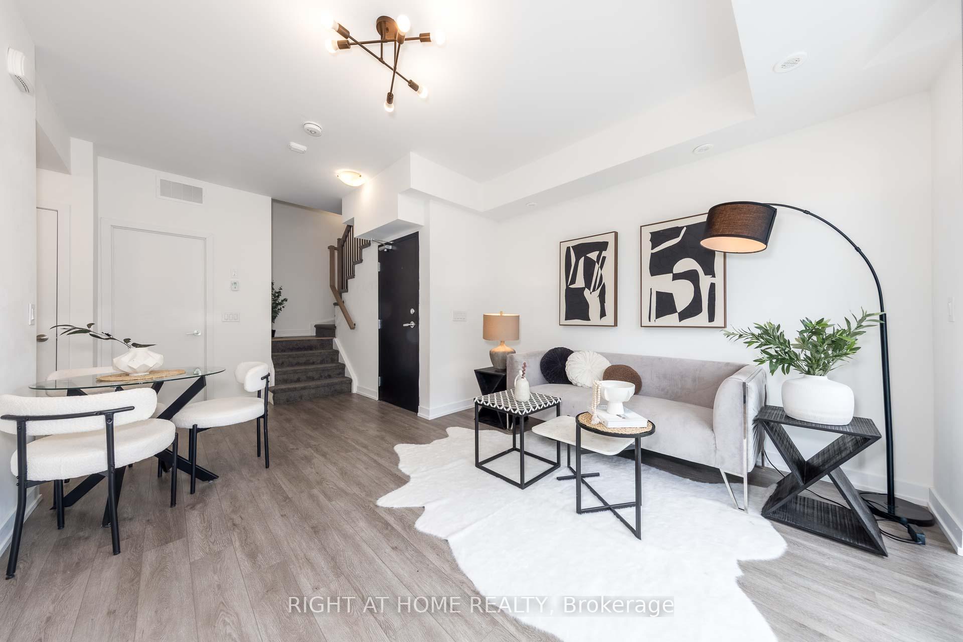 33 - 871 Sheppard Avenue W Toronto Ontario Canada Sale residential Slavisa (Sasha) Garaca Right at Home Realty, Brokerage*