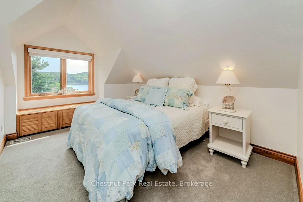 5 Bedroom Single Family Home/House's Image 30