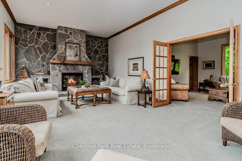 5 Bedroom Single Family Home/House's Image 16