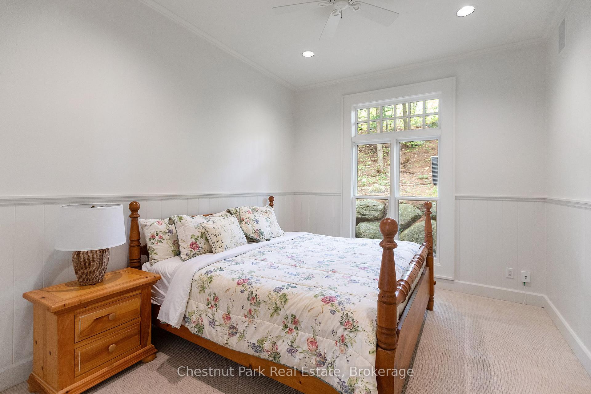 4 Bedroom Single Family Home/House's Image 16