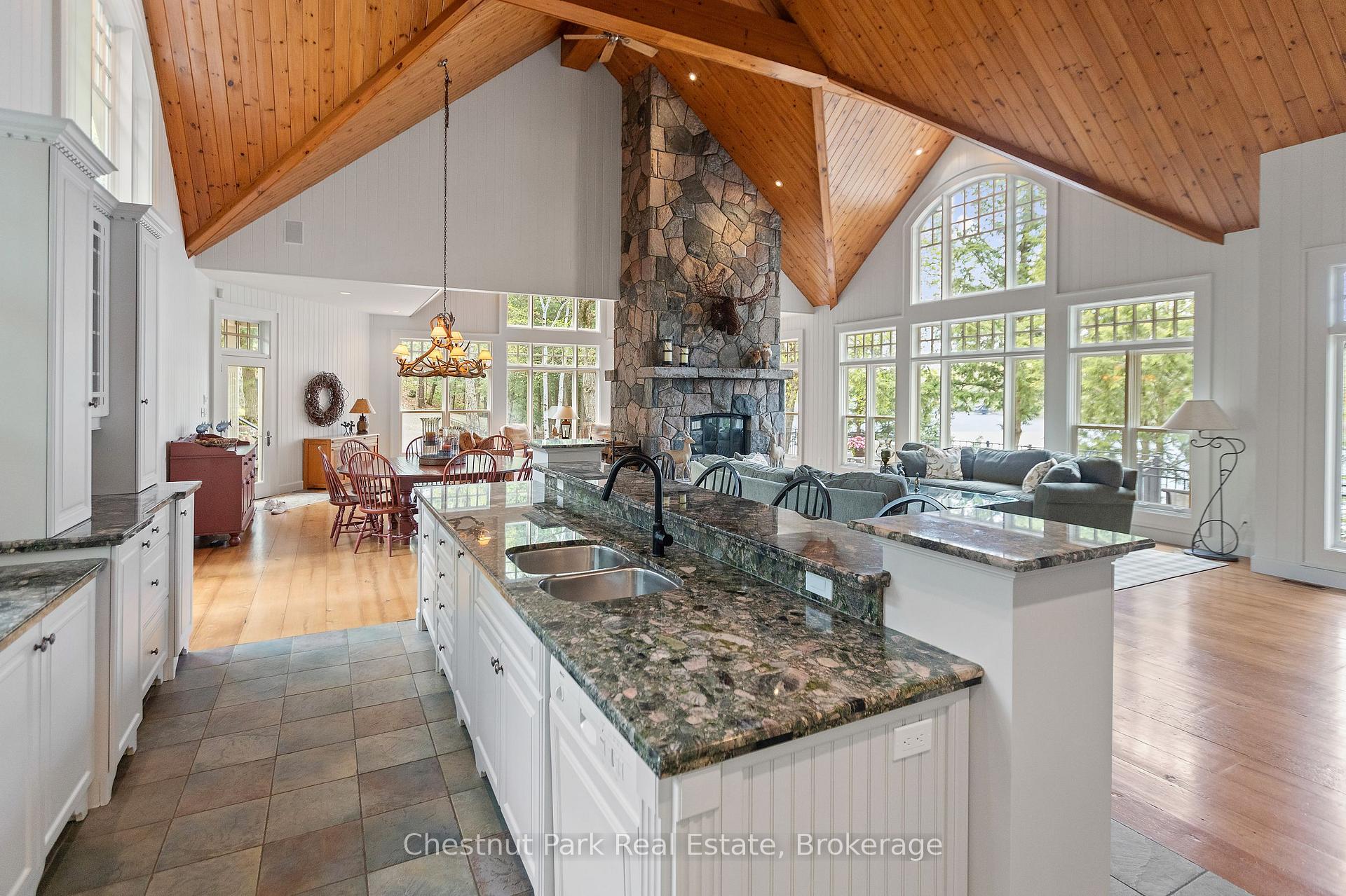 4 Bedroom Single Family Home/House's Image 7