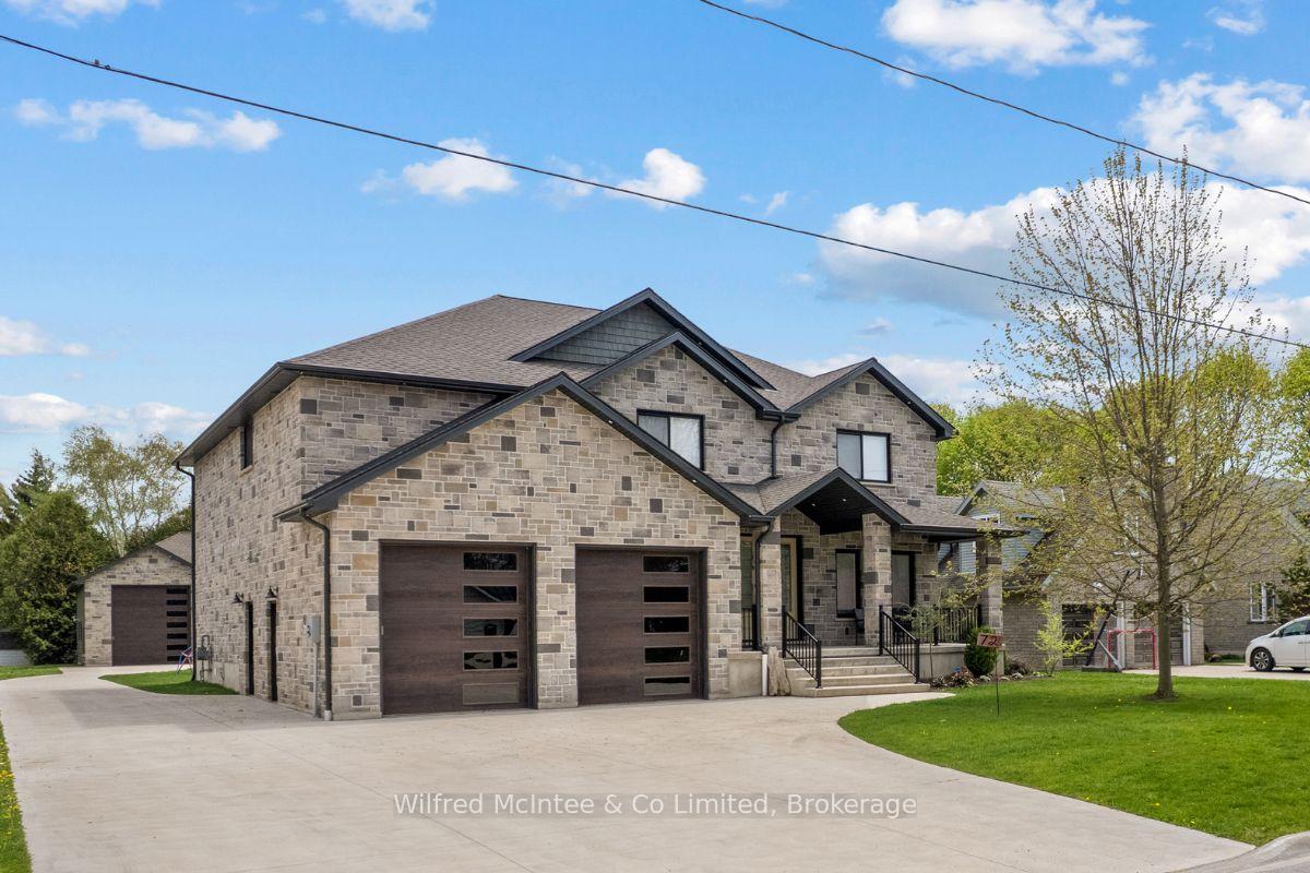 72 VICTORIA Street S Saugeen Shores Ontario Canada Sale residential Dan Graham Wilfred Mcintee & Co. Ltd., Brokerage* (Southampton)