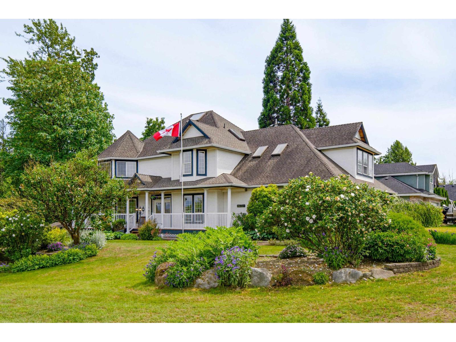 18032 98 AVENUE Surrey British Columbia Canada Sale residential   HomeLife Benchmark Realty Corp.