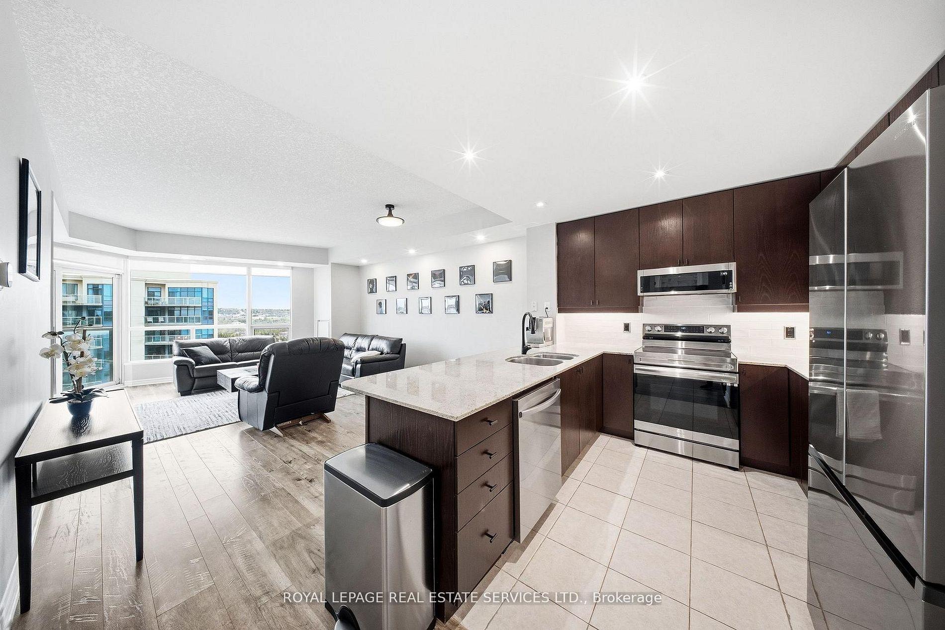 1509 - 33 Ellen Street Barrie Ontario Canada Sale residential APRIL  ESTEVES ROYAL LEPAGE REAL ESTATE SERVICES LTD. Brokerage*