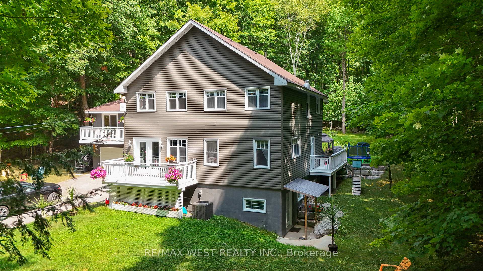 1158 Lorne Lane Dysart Et Al Ontario Canada Sale residential Emily Nery RE/MAX West Realty Inc., Brokerage *