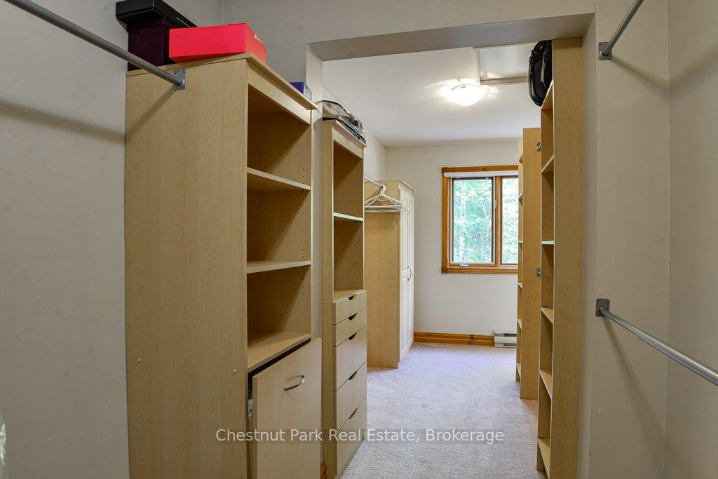4 Bedroom Single Family Home/House's Image 18