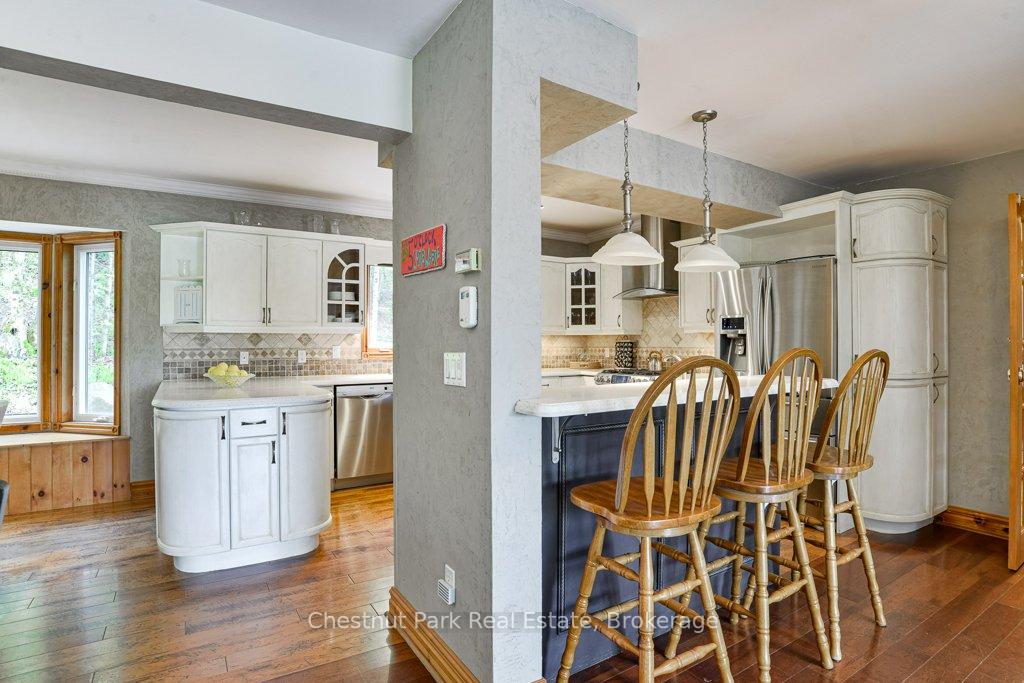 4 Bedroom Single Family Home/House's Image 7