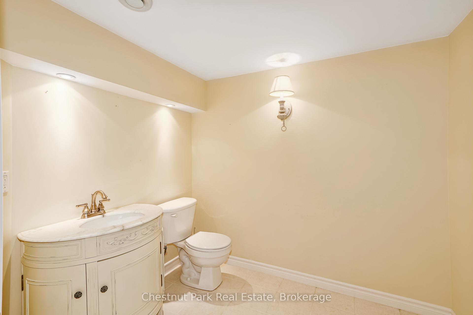 3 Bedroom Single Family Home/House's Image 34
