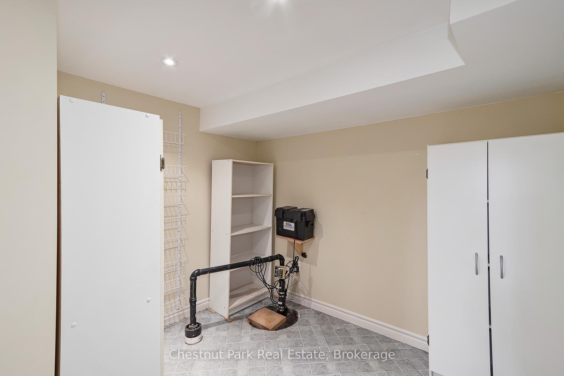 3 Bedroom Single Family Home/House's Image 36