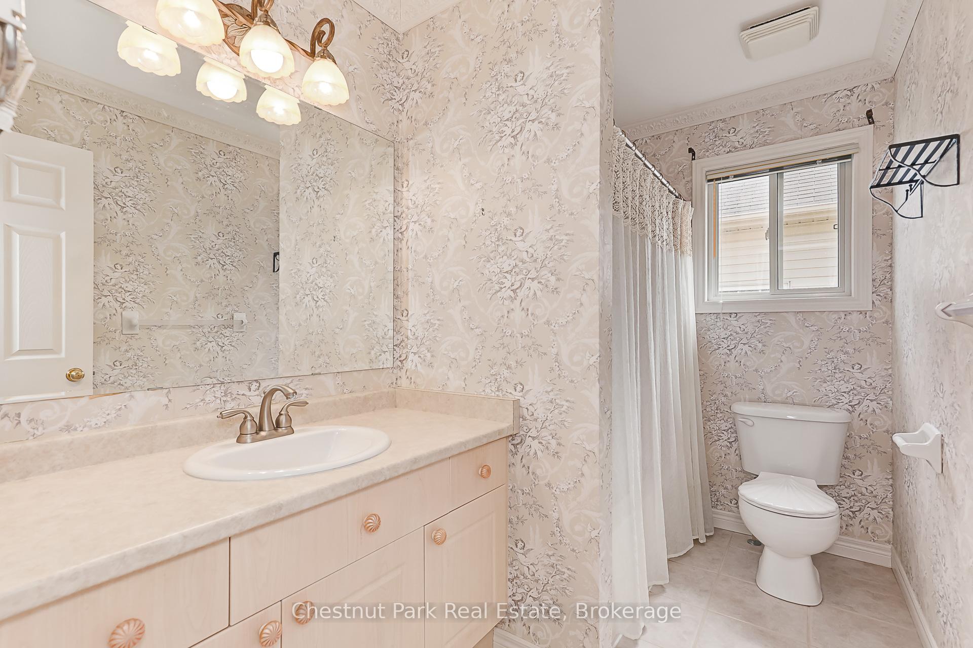 3 Bedroom Single Family Home/House's Image 25