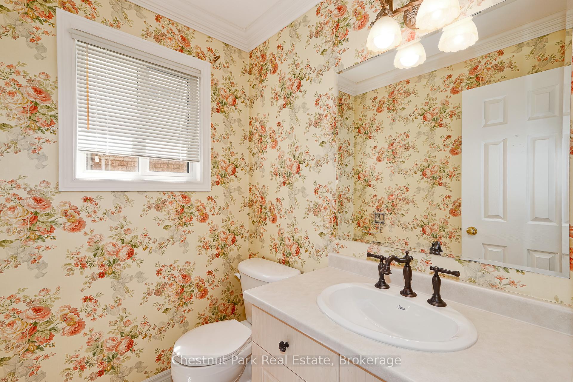 3 Bedroom Single Family Home/House's Image 12