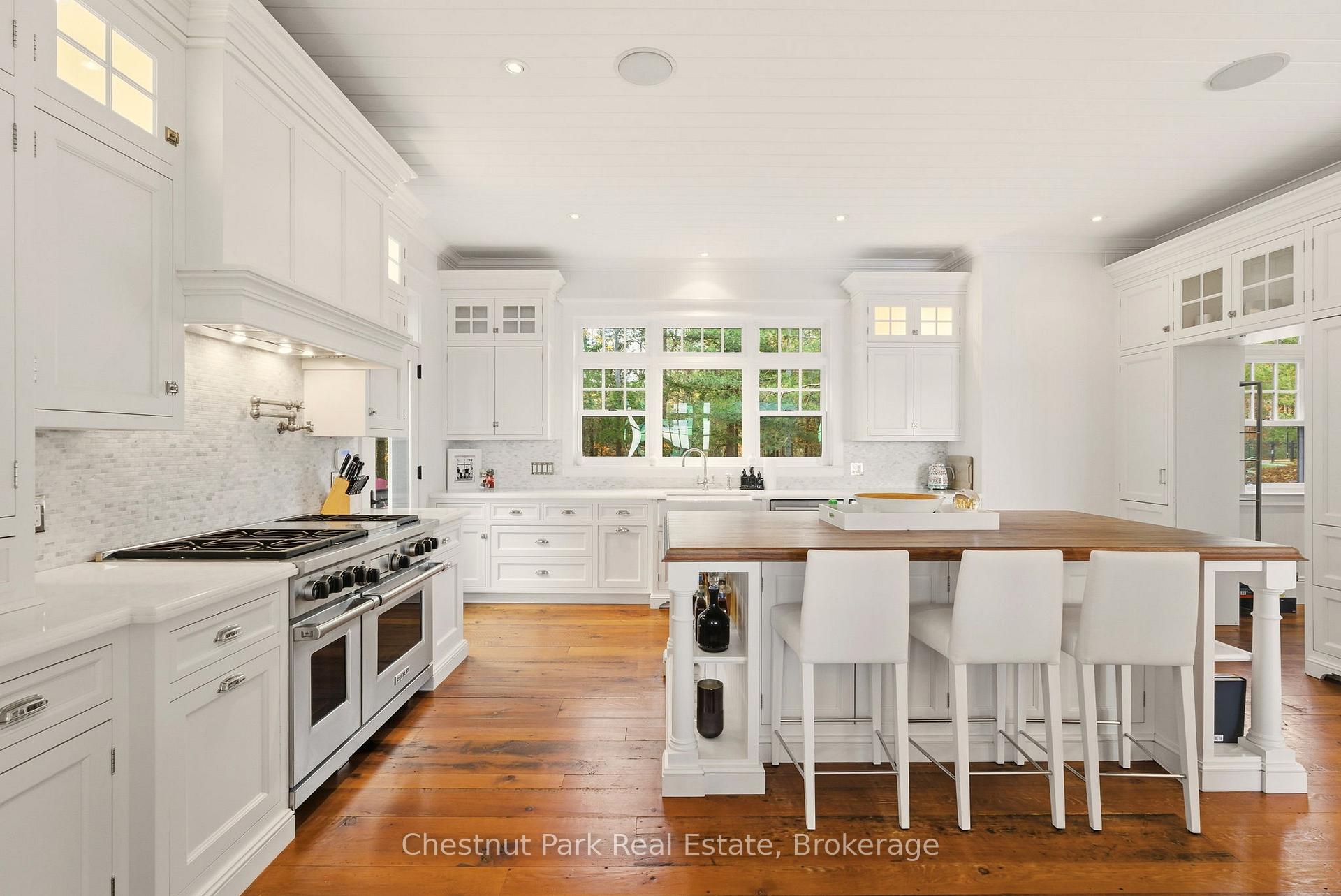 4 Bedroom Single Family Home/House's Image 8