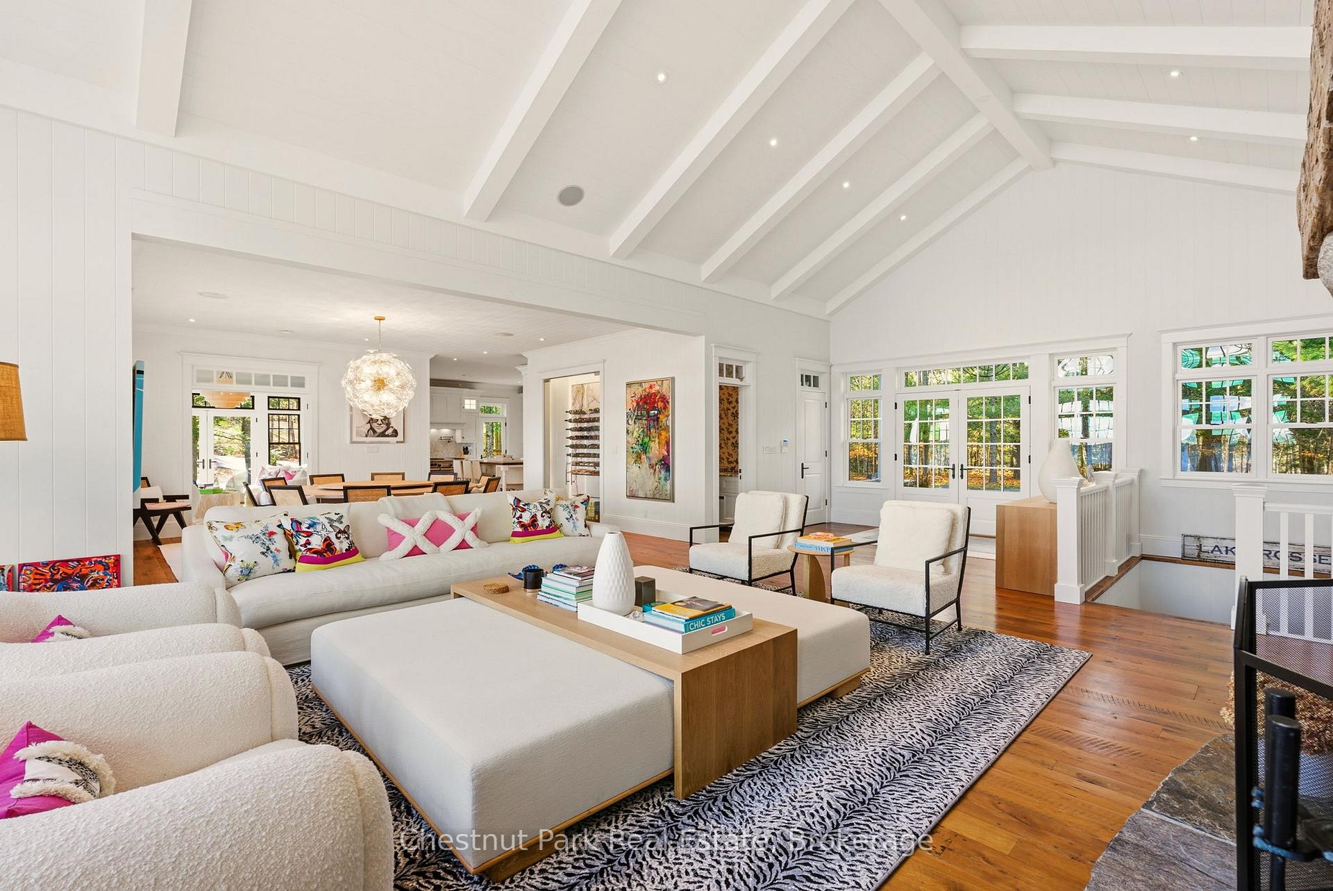 4 Bedroom Single Family Home/House's Image 5